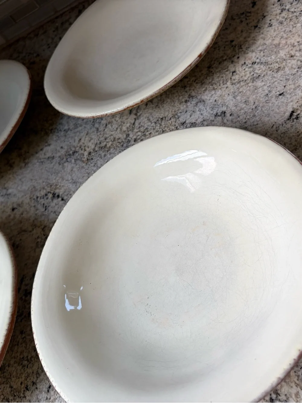 Vietri Crema Rim Soup coupe Bowl (approx 8-3/4”) shallow set of 4